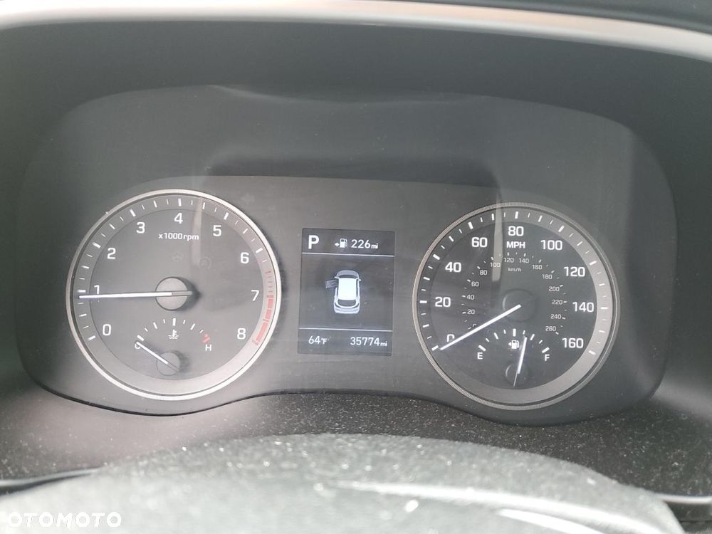 Hyundai Tucson 1.6 Turbo 4WD DCT Style - 12