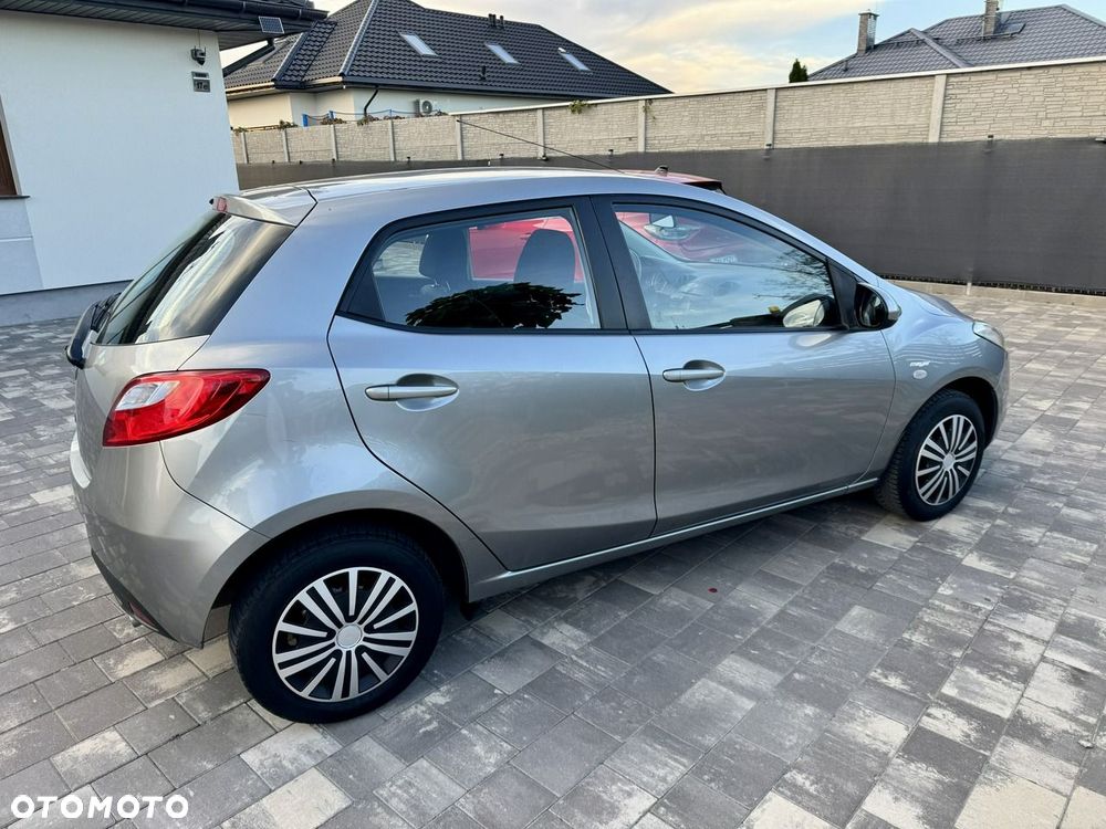 Mazda 2 - 20