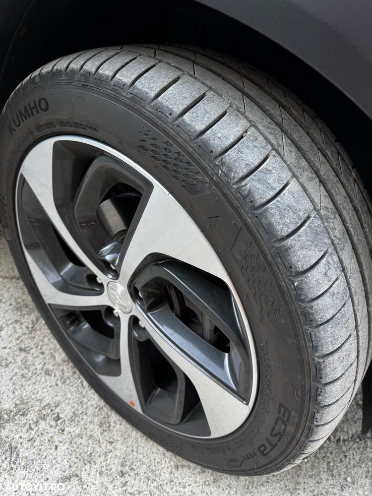 Hyundai Tucson 2.0 CRDI 4WD Automatik Premium - 8