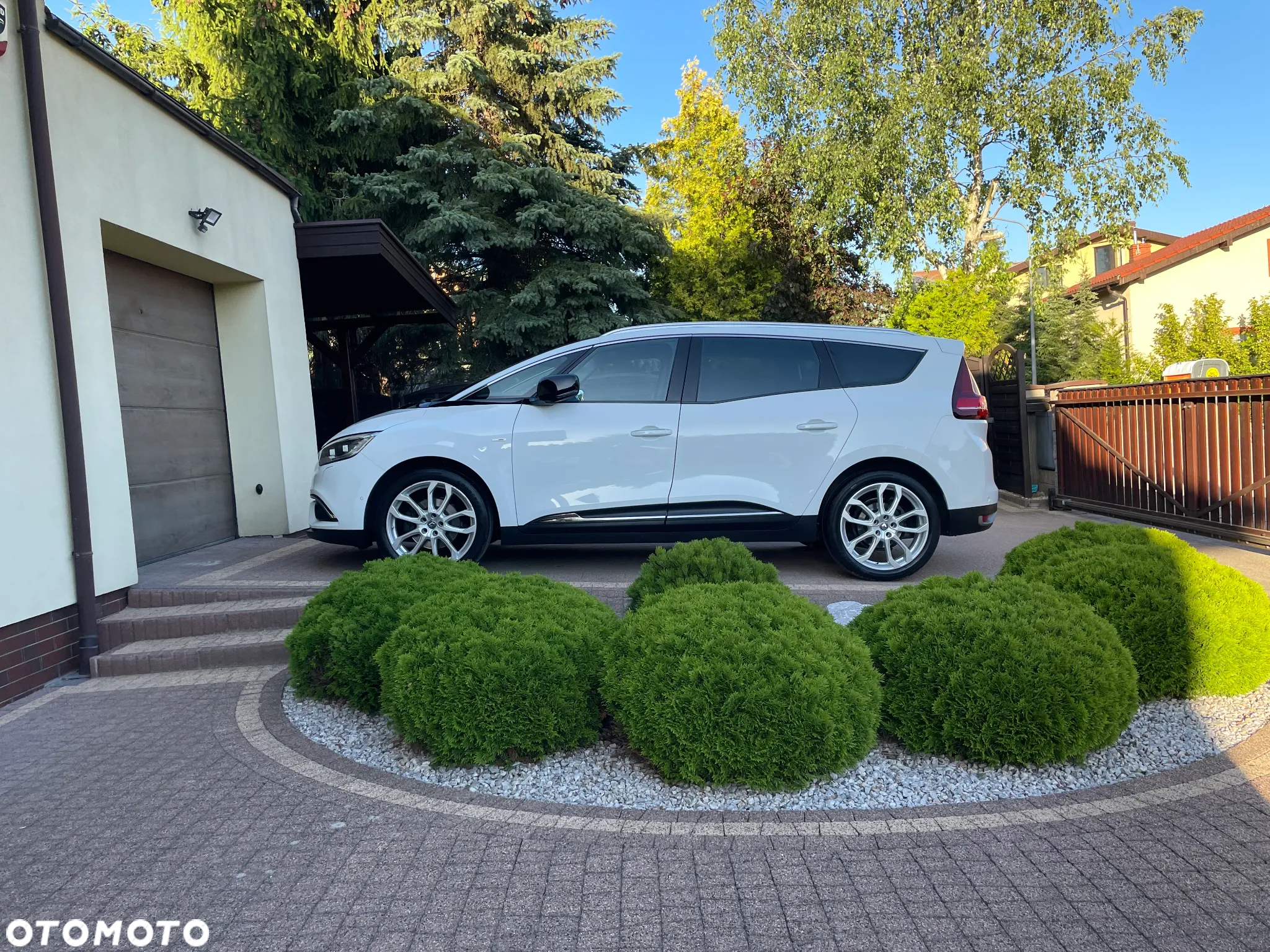 Renault Grand Scenic TCe 160 GPF BOSE EDITION - 21
