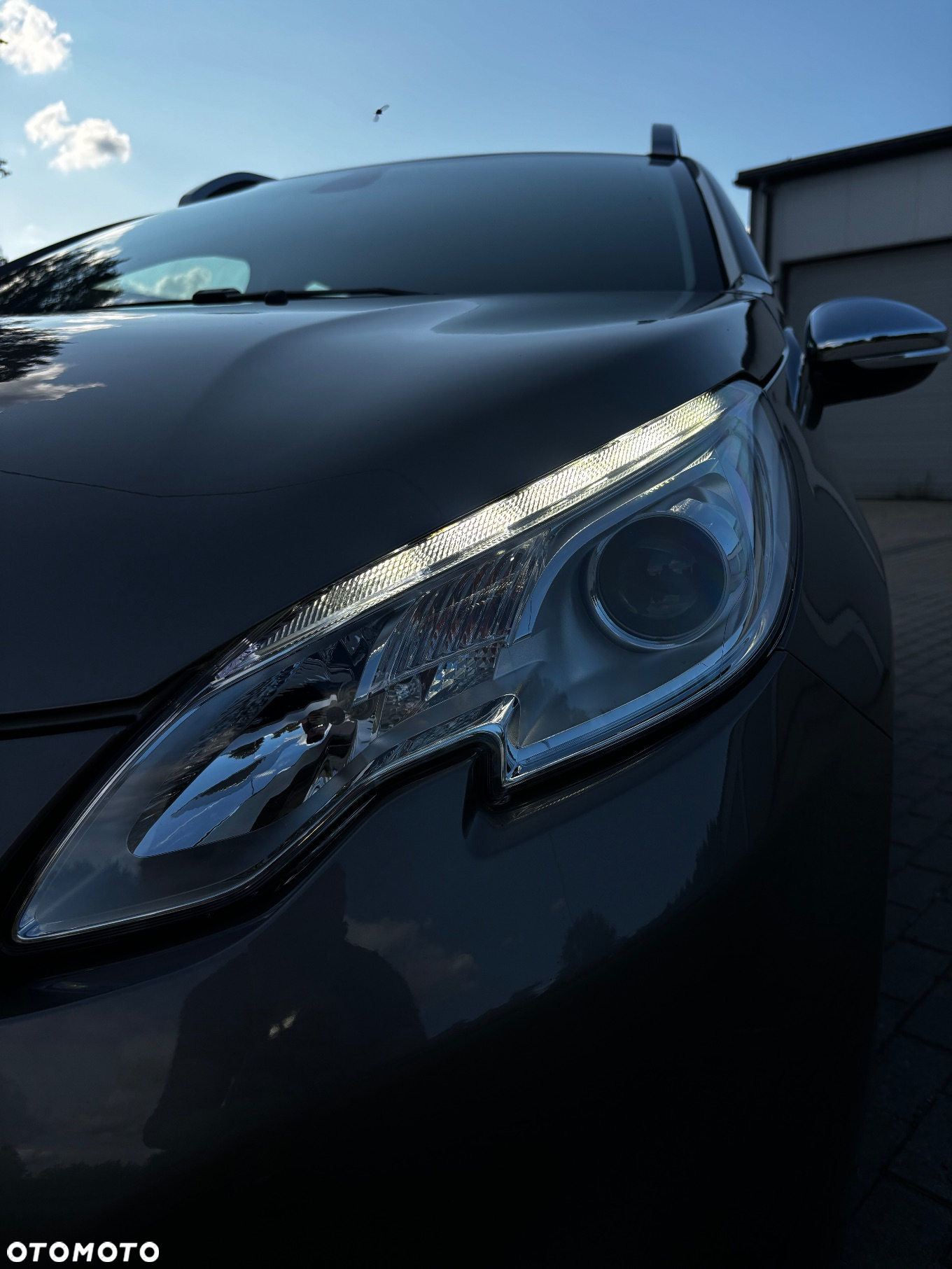 Peugeot 2008 1.2 Pure Tech GPF Allure S&S - 22