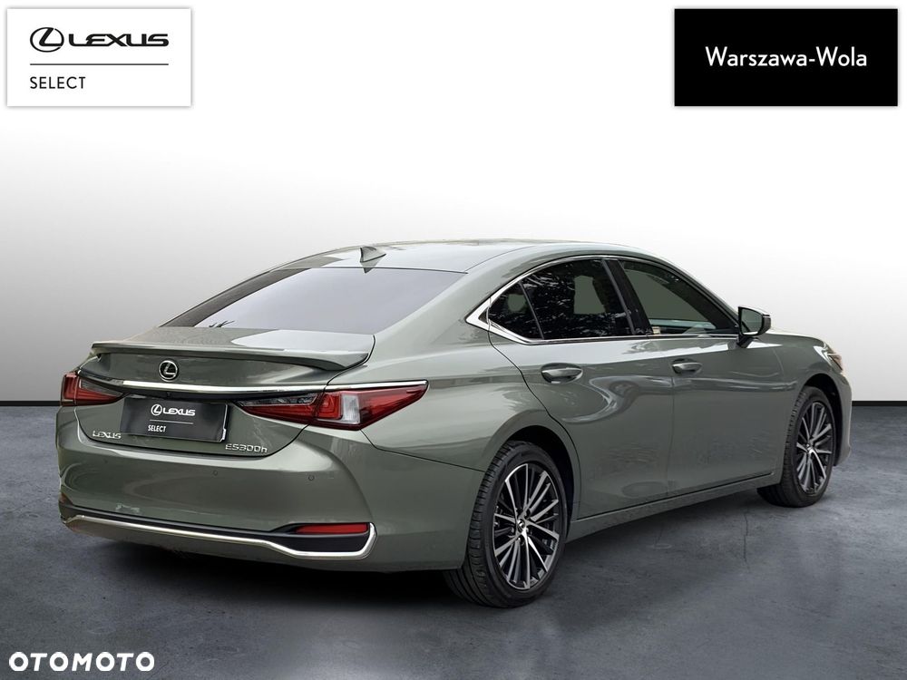 Lexus ES 300h Business Edition - 7