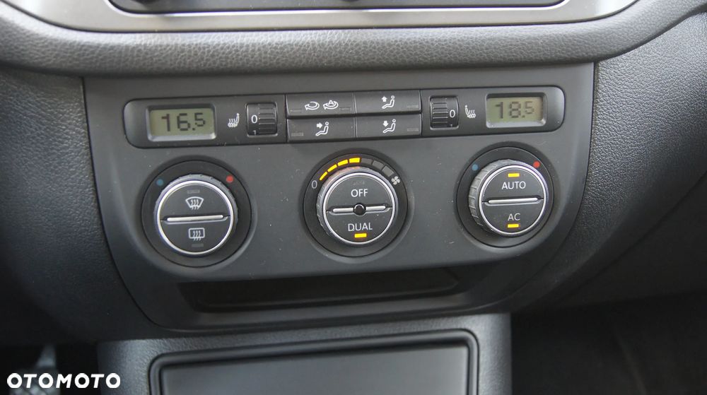 Volkswagen Tiguan 2.0 TDI DPF 4Motion Track & Field - 19