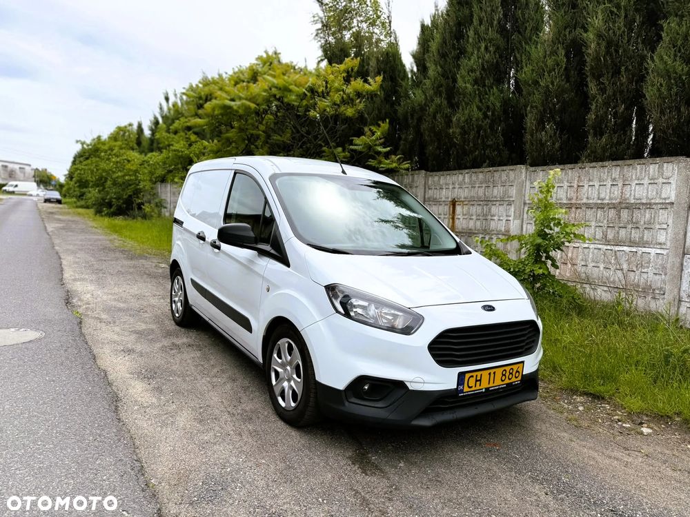 Ford Transit Courier - 1