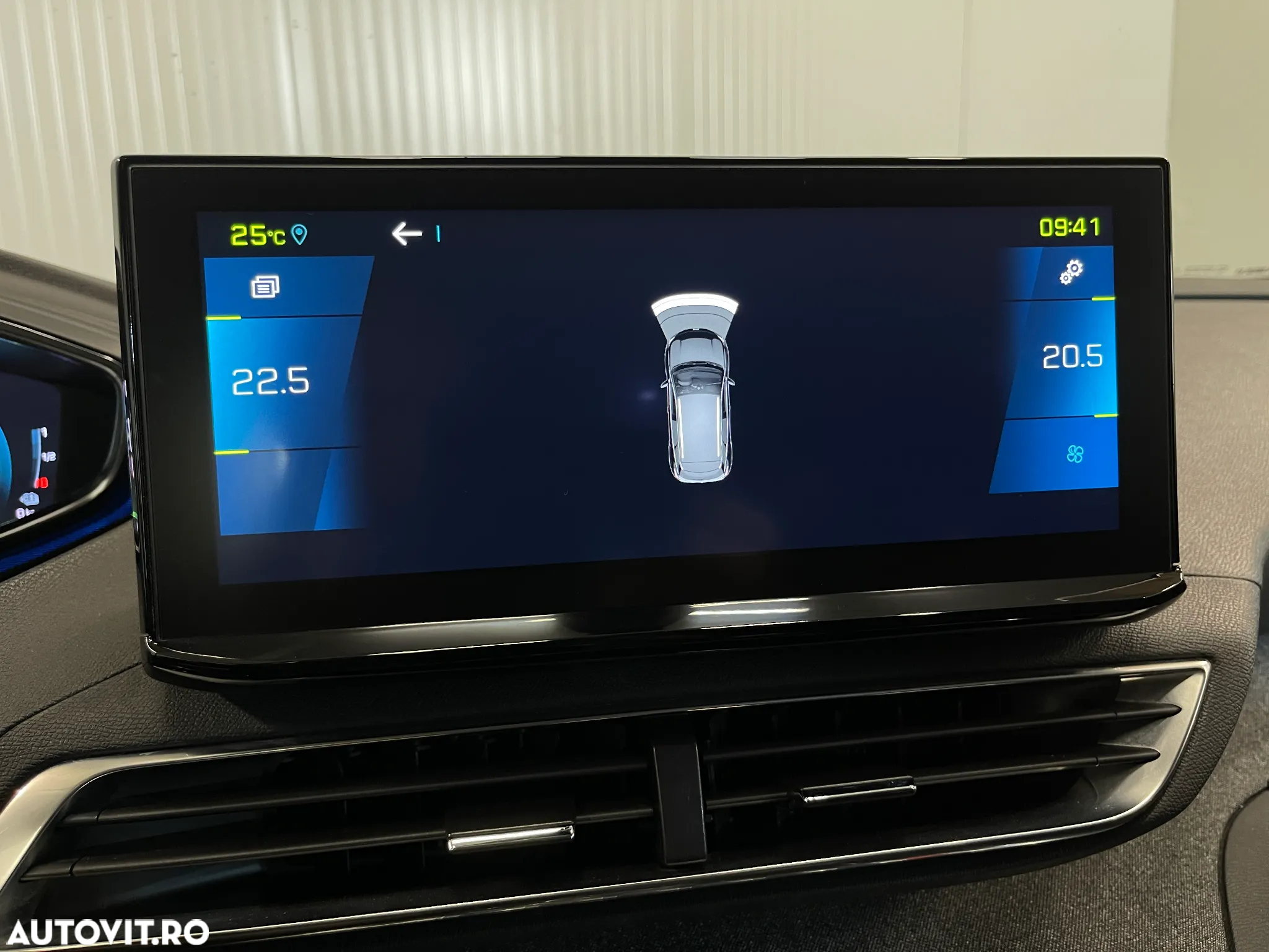 Peugeot 3008 Plug-In Hybrid 225 e-EAT8 Allure Pack - 16