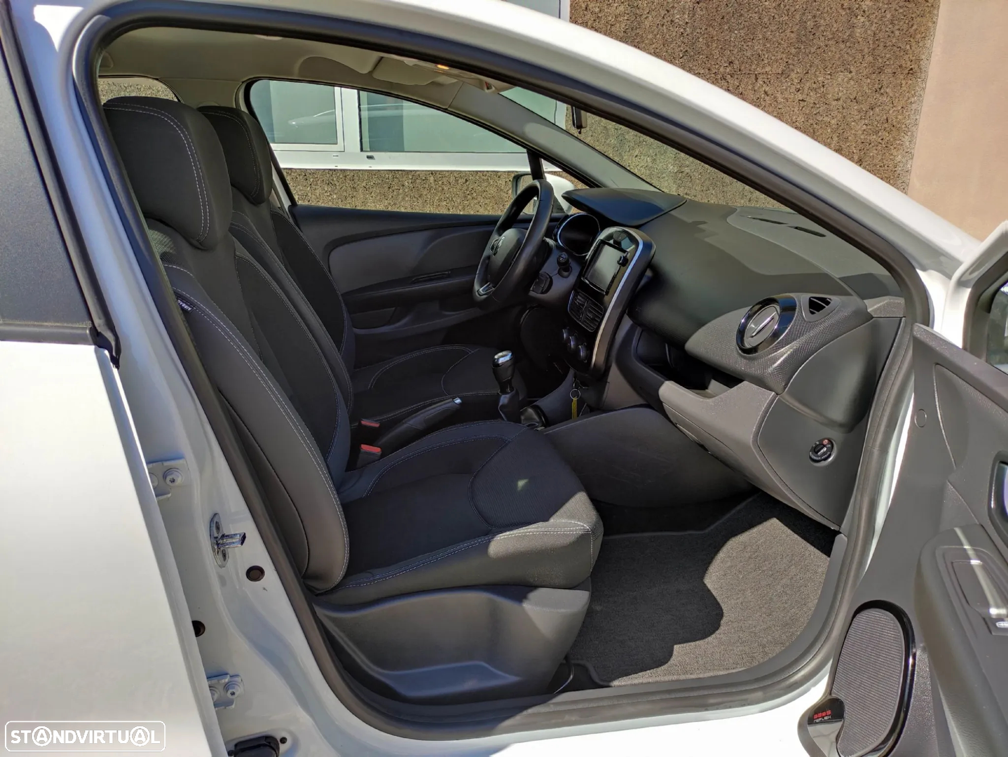 Renault Clio Sport Tourer 1.5 dCi - 12