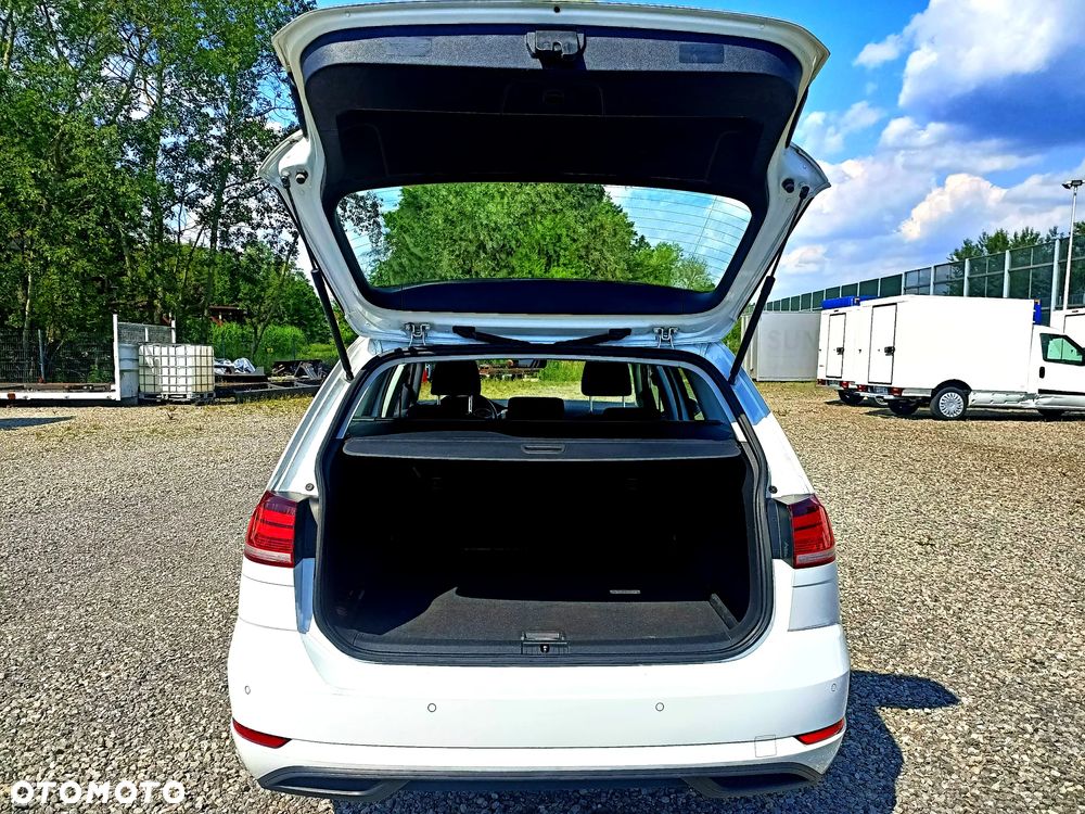 Volkswagen Golf Variant 1.6 TDI (BlueMotion Technology) Trendline - 8