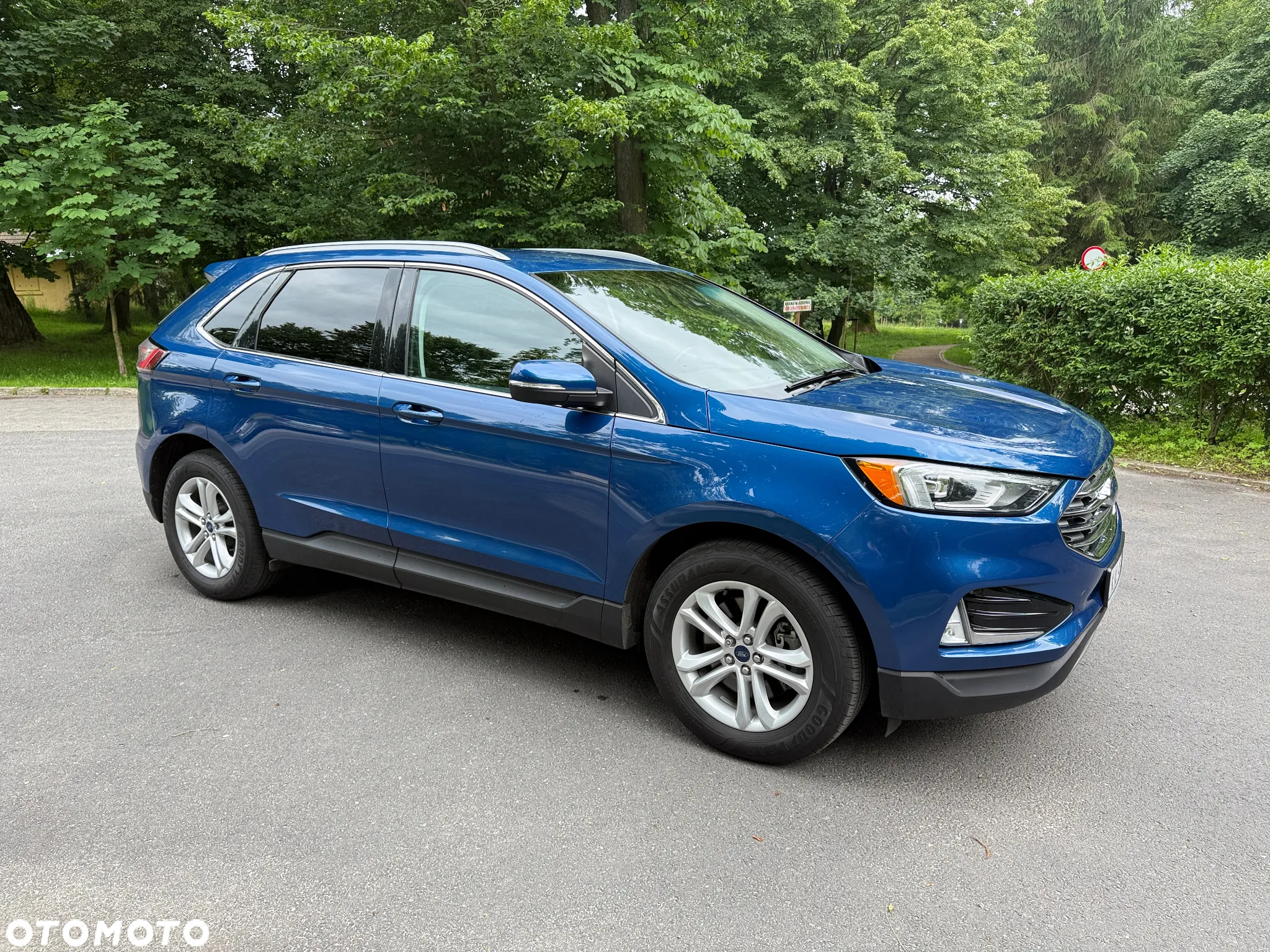 Ford Edge - 3