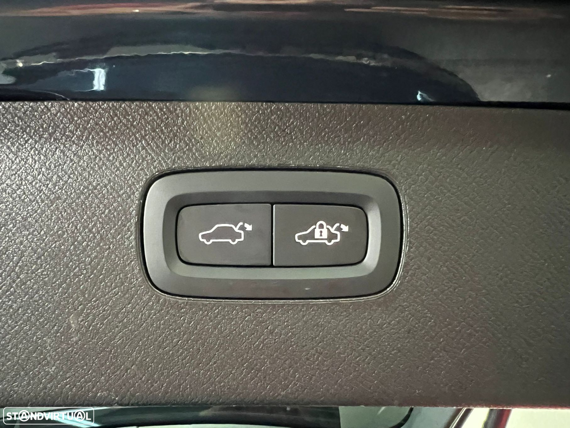Volvo XC 90 - 22