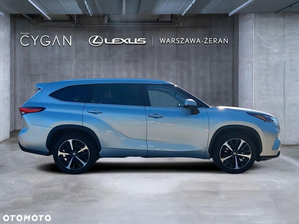 Toyota Highlander - 8