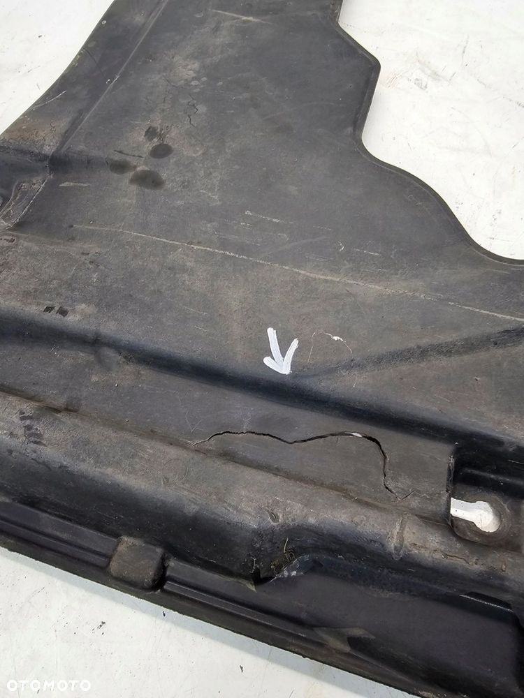 OSŁONA PODWOZIA TYŁ AUDI A4 B9 8W0825216E - 5