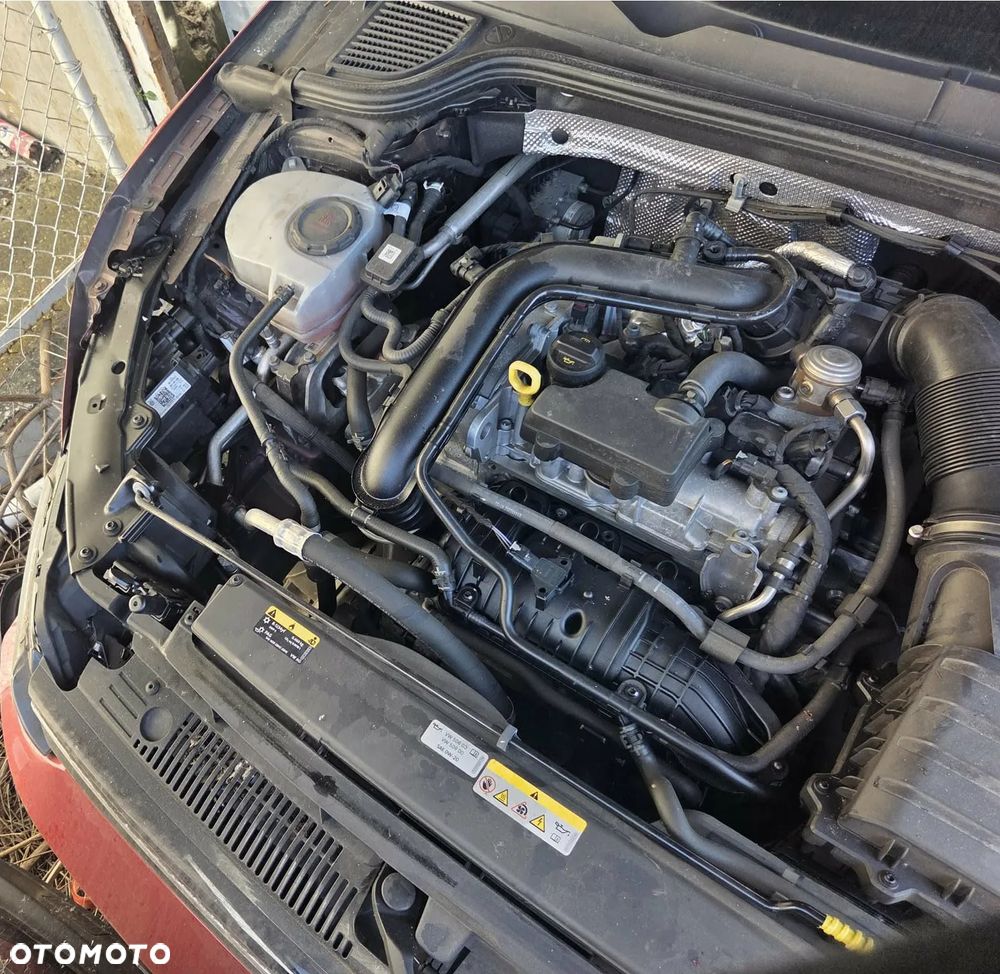 Volkswagen Golf 1.0 eTSI OPF DSG Life - 10
