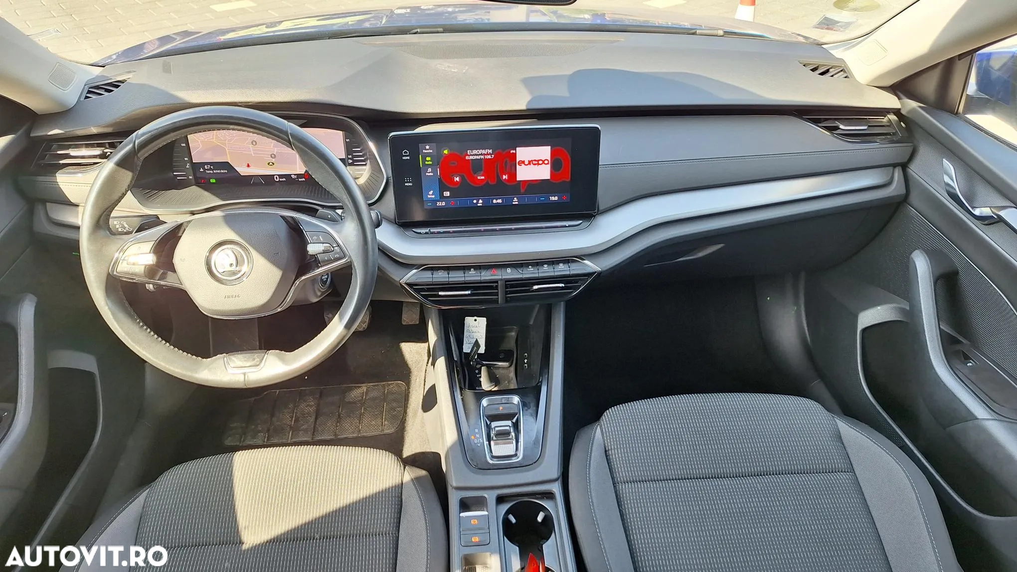 Skoda Octavia 2.0 TDI DSG Ambition - 9