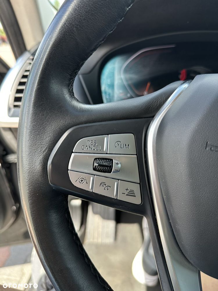 BMW X3 xDrive20d MHEV Advantage - 14
