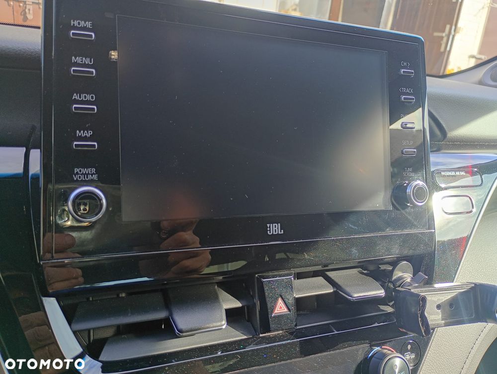 Toyota Camry 2.5 Hybrid Executive CVT - 19