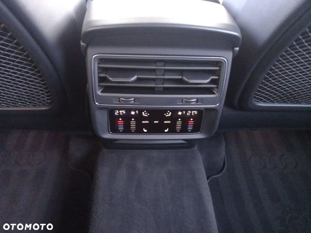 Audi SQ7 TFSI Quattro Tiptronic - 13