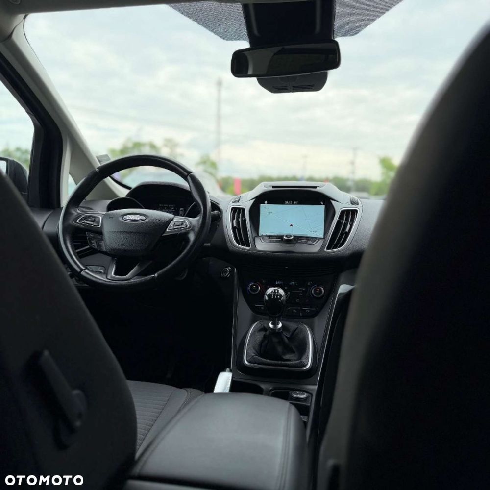 Ford Grand C-MAX 1.5 EcoBoost Start-Stopp-System Titanium - 24