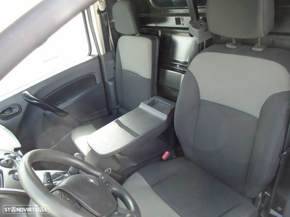Renault Kangoo 1.5DCI 3- LUGARES 95 CV- 6V Nacional- IVA DEDUTIVEL - 9