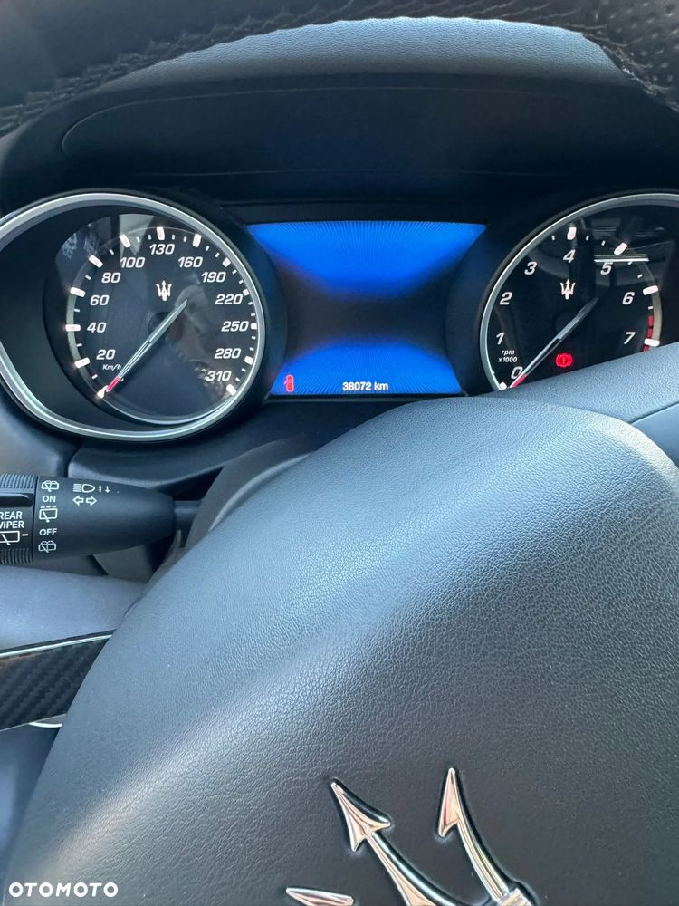 Maserati Levante S - 11
