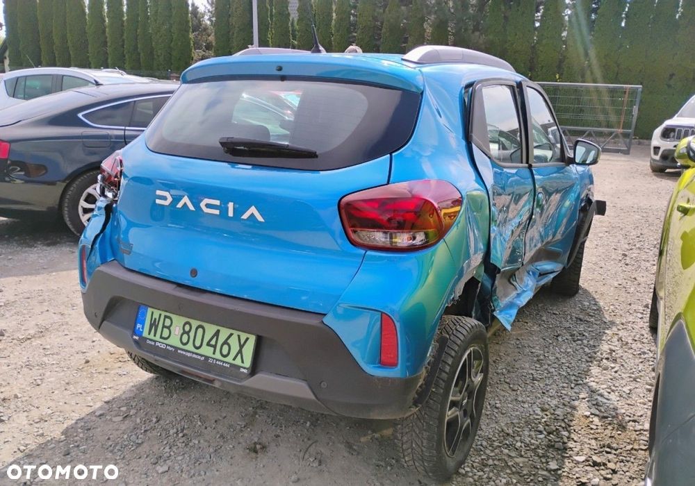Dacia Spring - 4