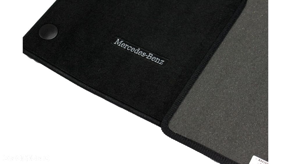 MERCEDES VITO V-CLASS eVITO Dywaniki welurowe przód OE - 4