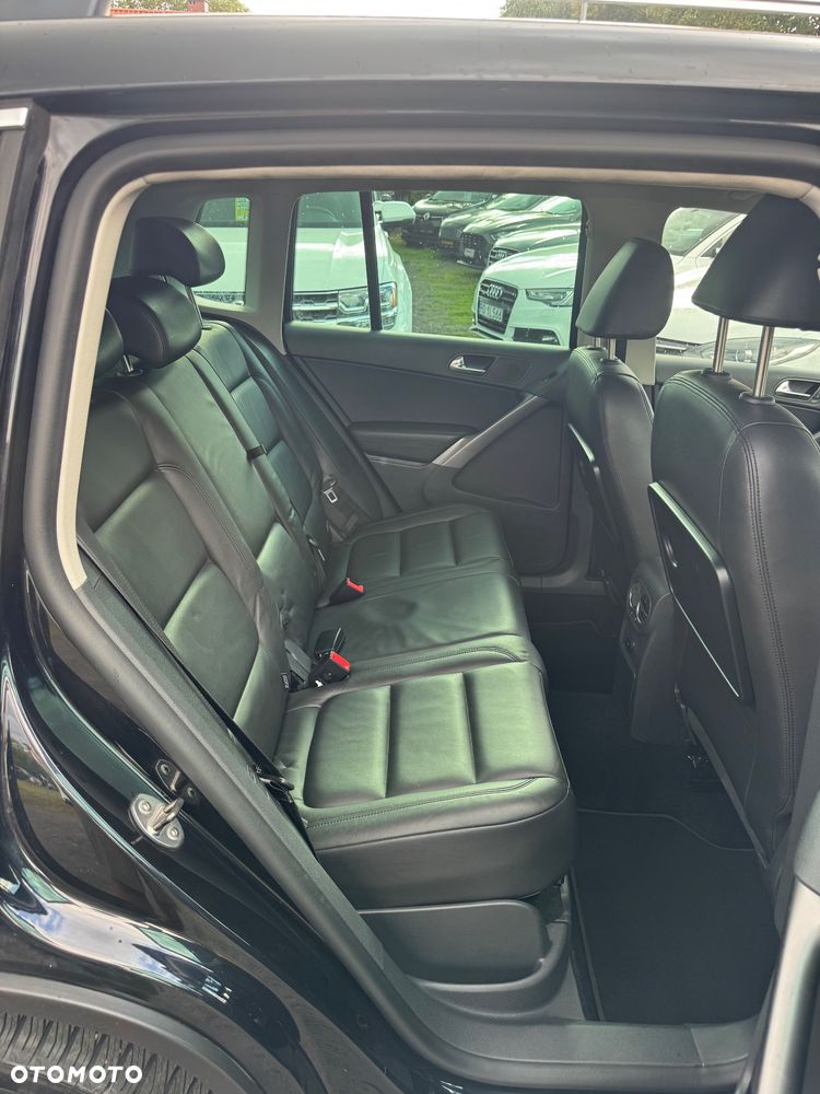 Volkswagen Tiguan - 17
