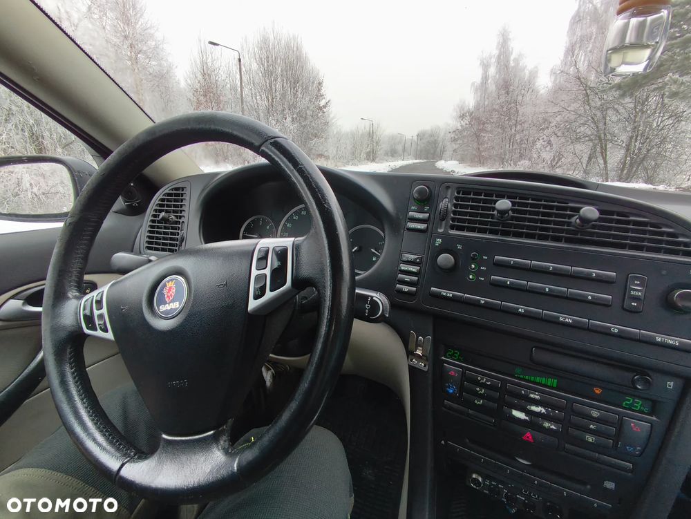 Saab 9-3 - 24