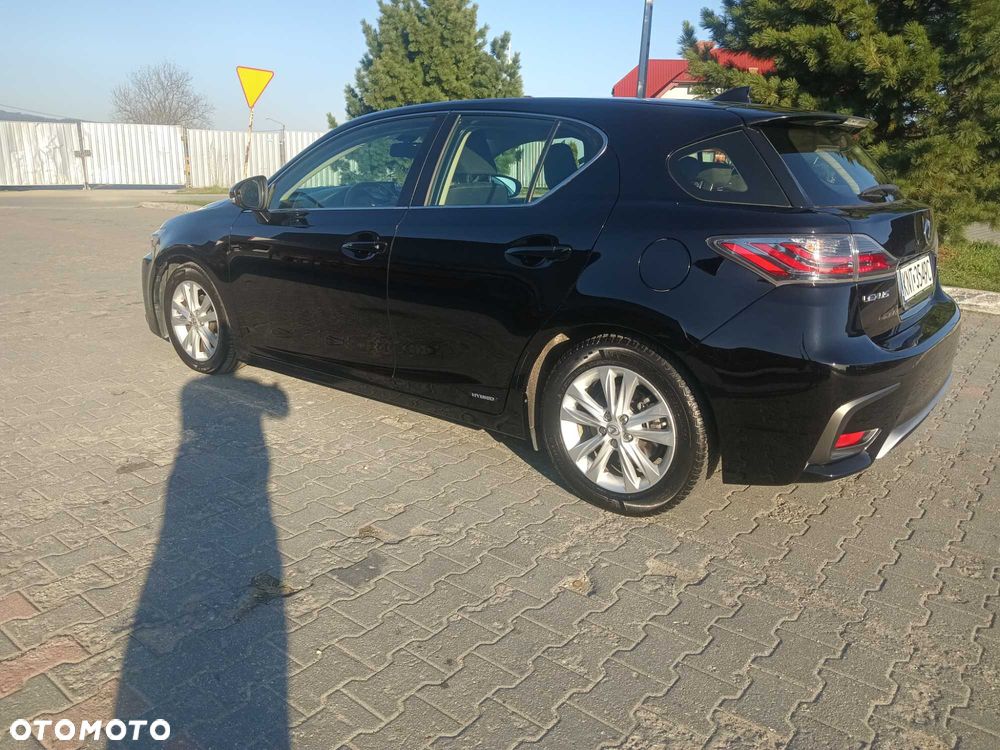 Lexus CT - 5