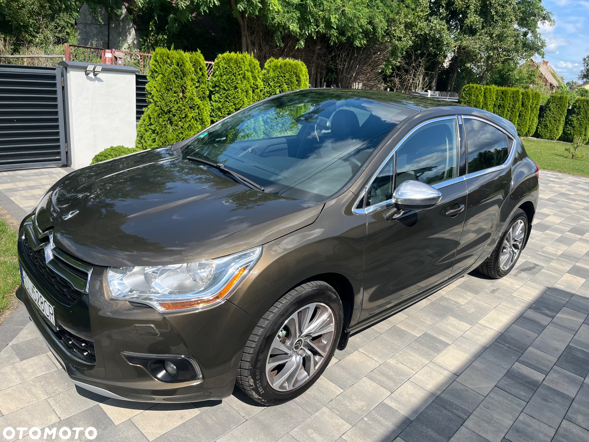 Citroën DS4 1.6 e-HDi SoChic MCP - 17