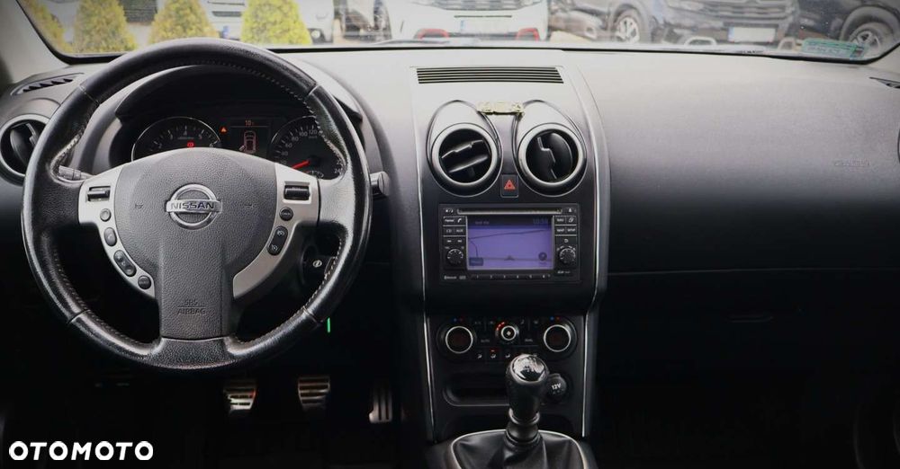 Nissan Qashqai - 14