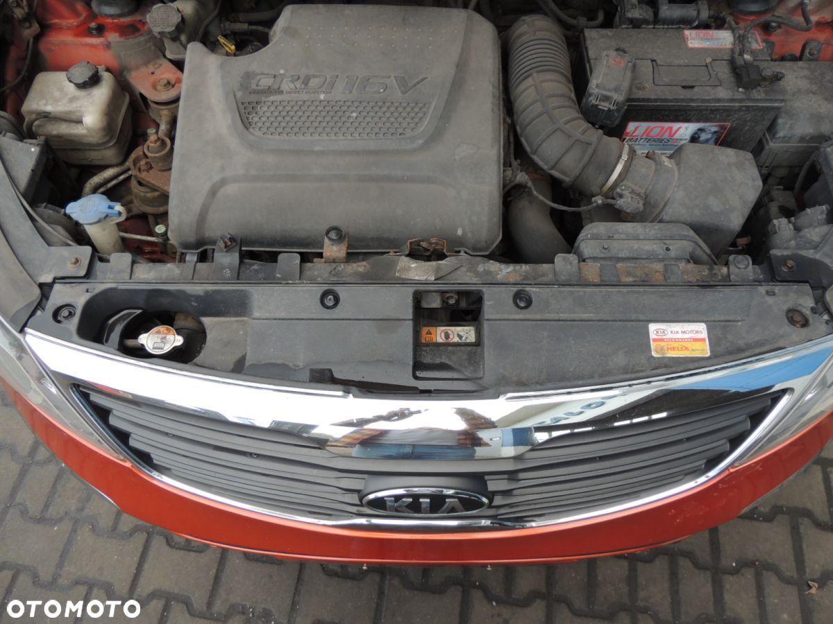 Pas przedni KIA Sportage 3 '12 2.0 crdi - 1