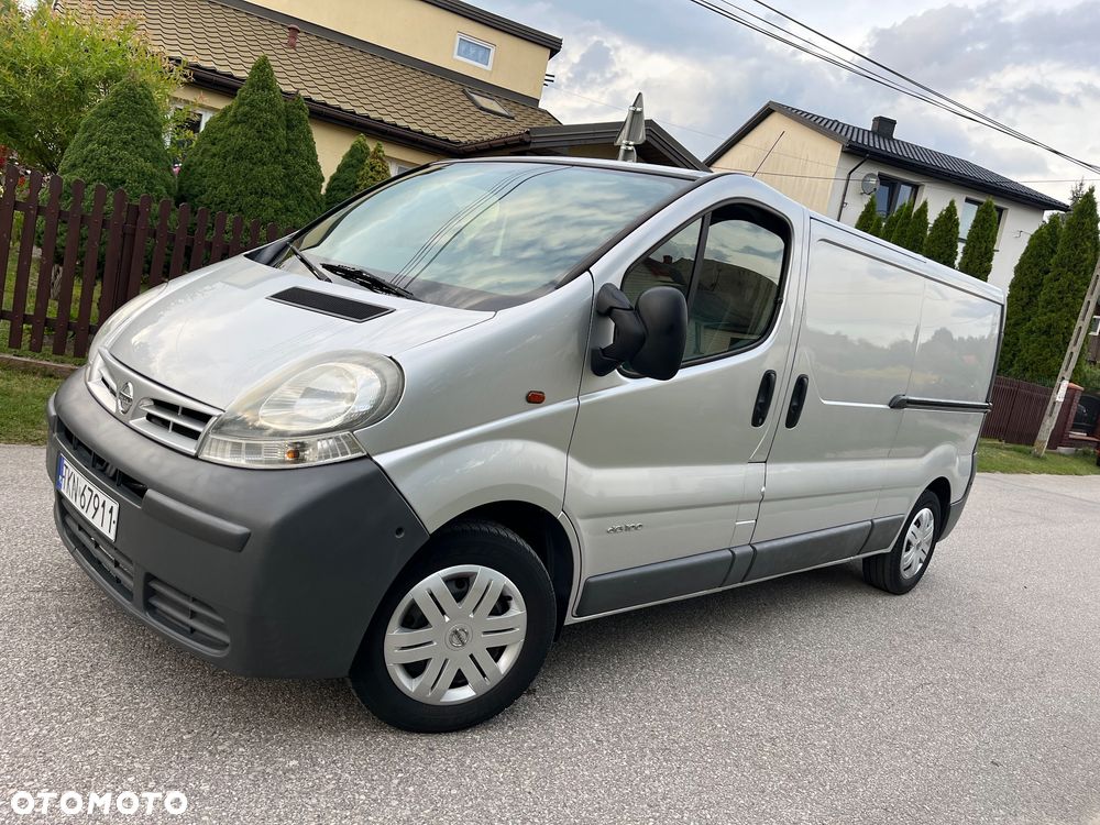 Renault TRAFIC - 1