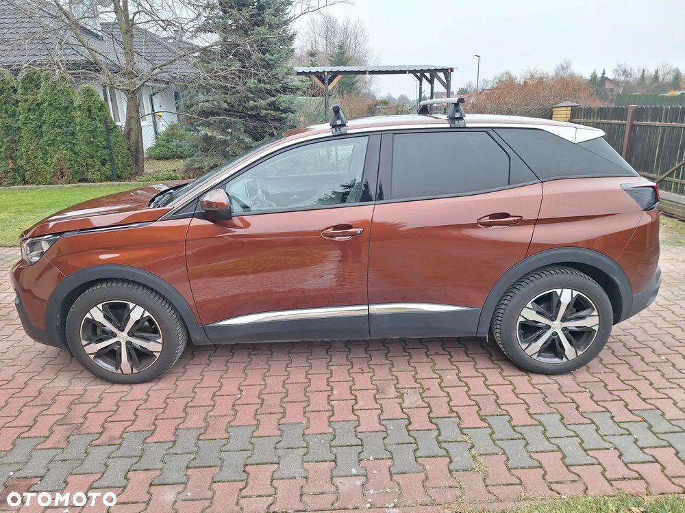 Peugeot 3008 1.2 PureTech Allure S&S - 5