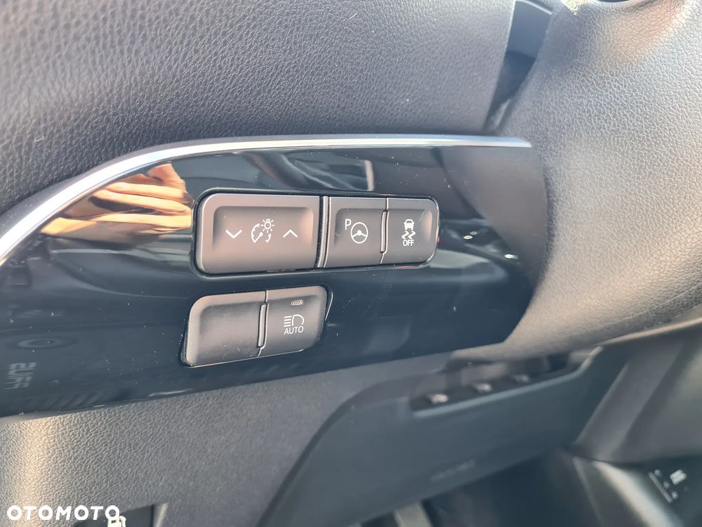 Toyota Prius - 18