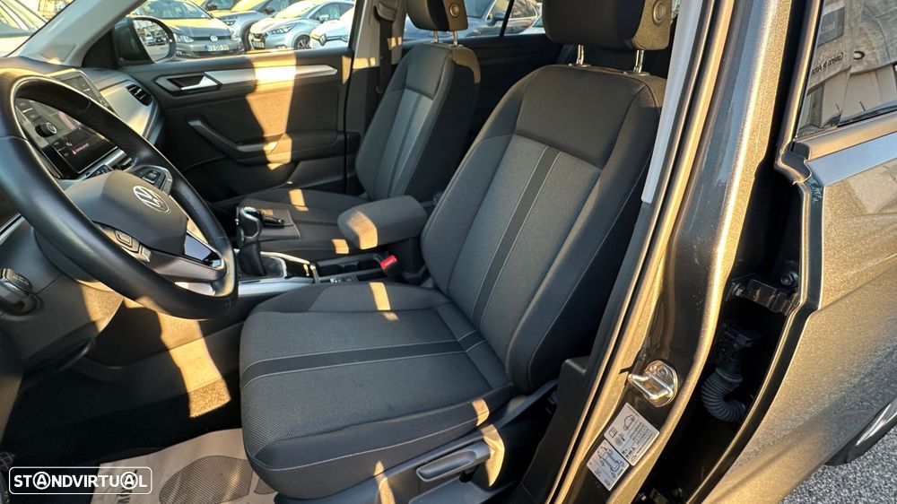 VW T-Roc 1.0 TSI Urban - 15