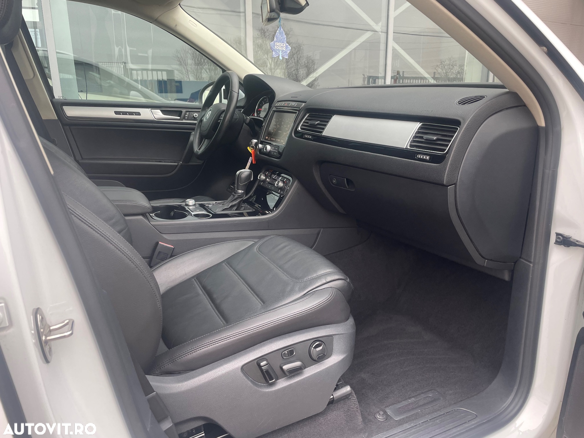 Volkswagen Touareg V6 TDI BMT Supreme Plus - 18