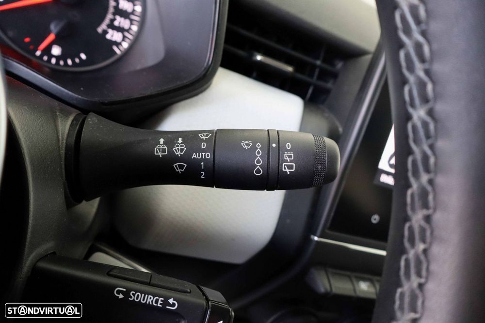 Renault Clio 1.0 TCe Evolution Bi-Fuel - 19