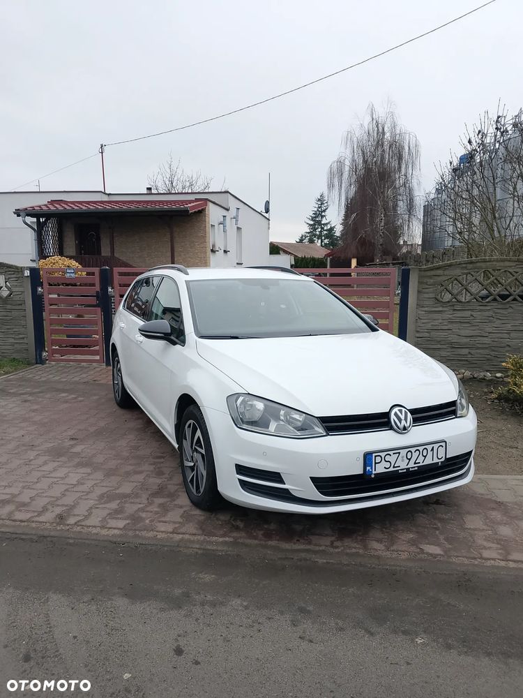 Volkswagen Golf 1.6 TDI BlueMotion Comfortline - 3