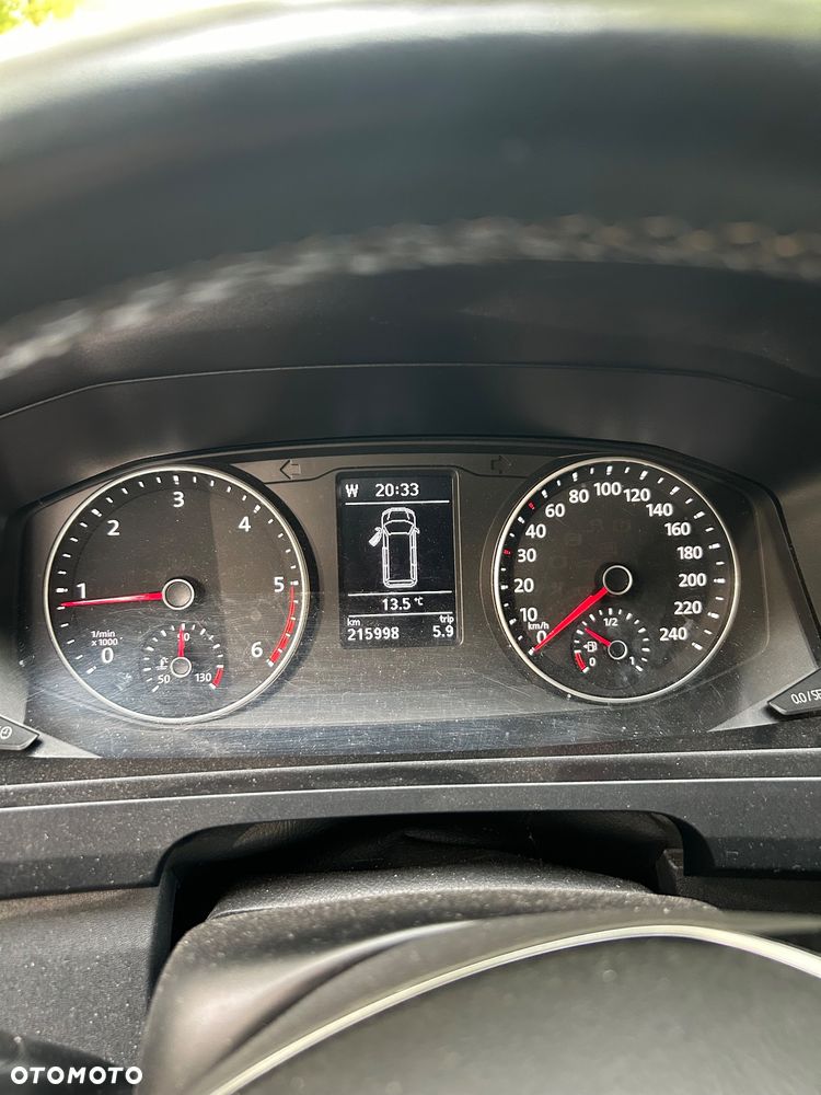 Volkswagen T6 - 6
