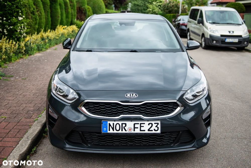 Kia Ceed 1.4 Business Line - 9