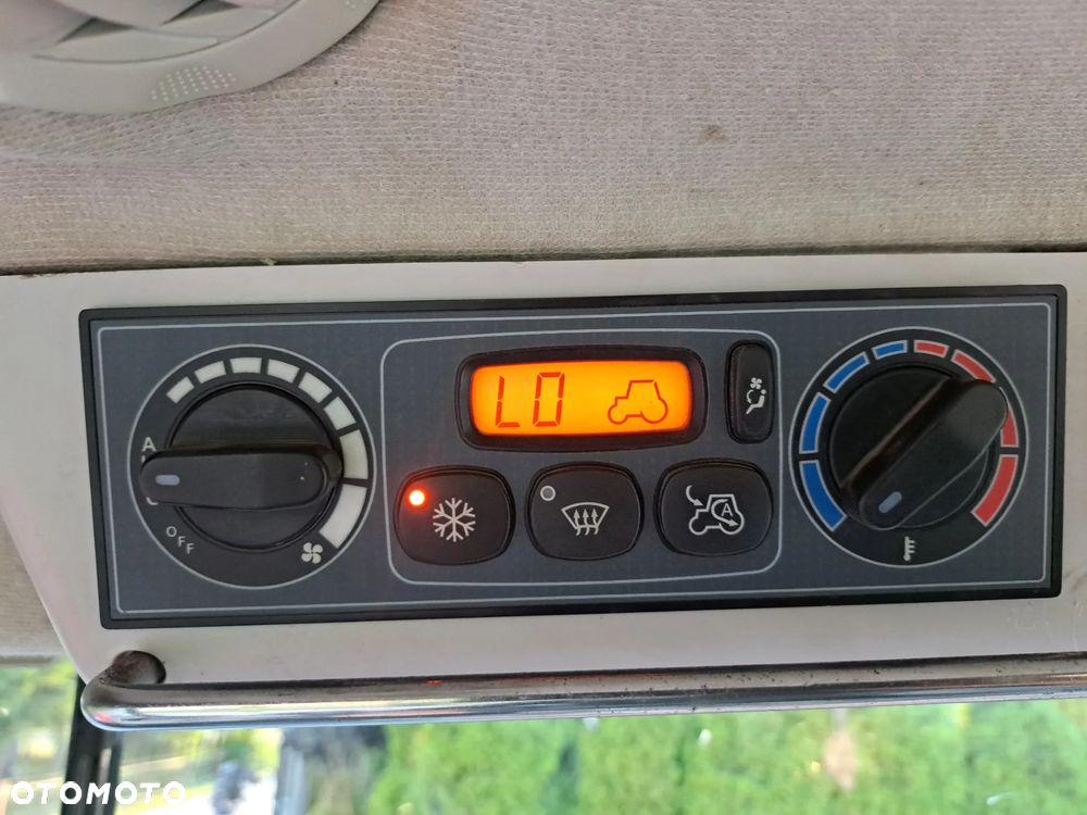 Massey Ferguson 8650 Dyna VT Vario - 16
