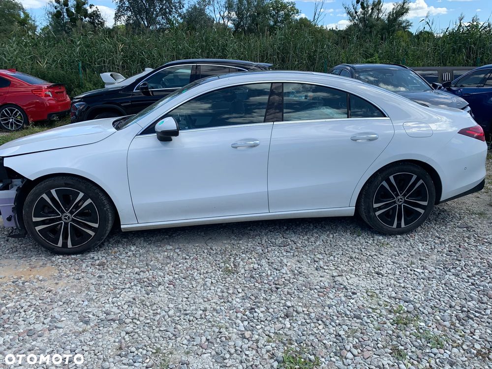 Mercedes-Benz CLA 250 4Matic 7G-DCT - 7