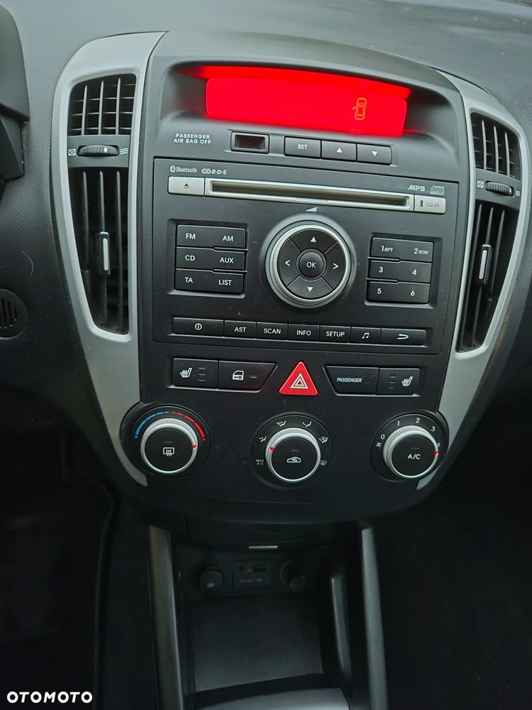 Kia Ceed 1.4 CVVT SW ISG Vision - 5