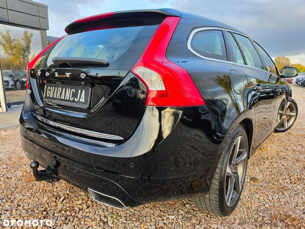 Volvo V60 D6 AWD Plug-in Hybrid Summum - 18