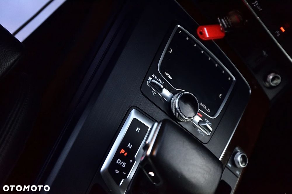 Audi Q5 2.0 TFSI quattro S tronic sport - 31