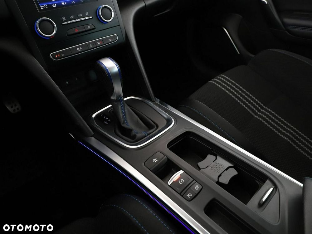 Renault Megane ENERGY TCe 205 EDC GT - 33