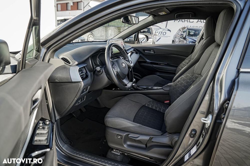 Toyota C-HR 1.8 HSD 122 CP 4x2 CVT Style - 11