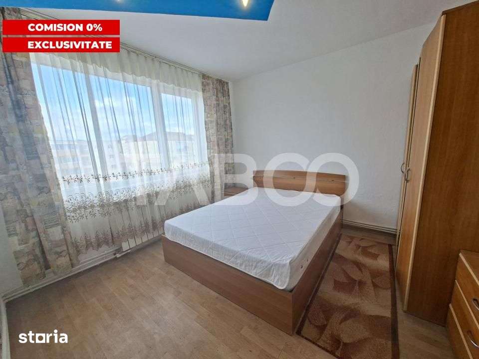 Apartament de vanzare cu 3 camere si balcon Mihai Viteazul numarul 23 — fotografia 1