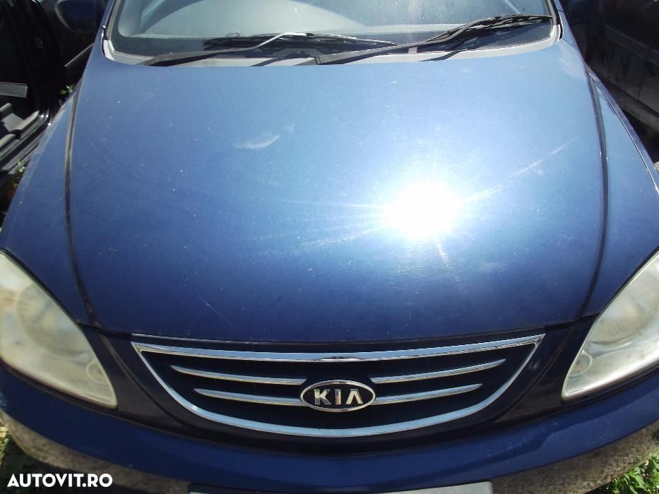 Capota Kia Carens 2004 grila capota motor dezmembrez Kia Carens 2.0 - 1