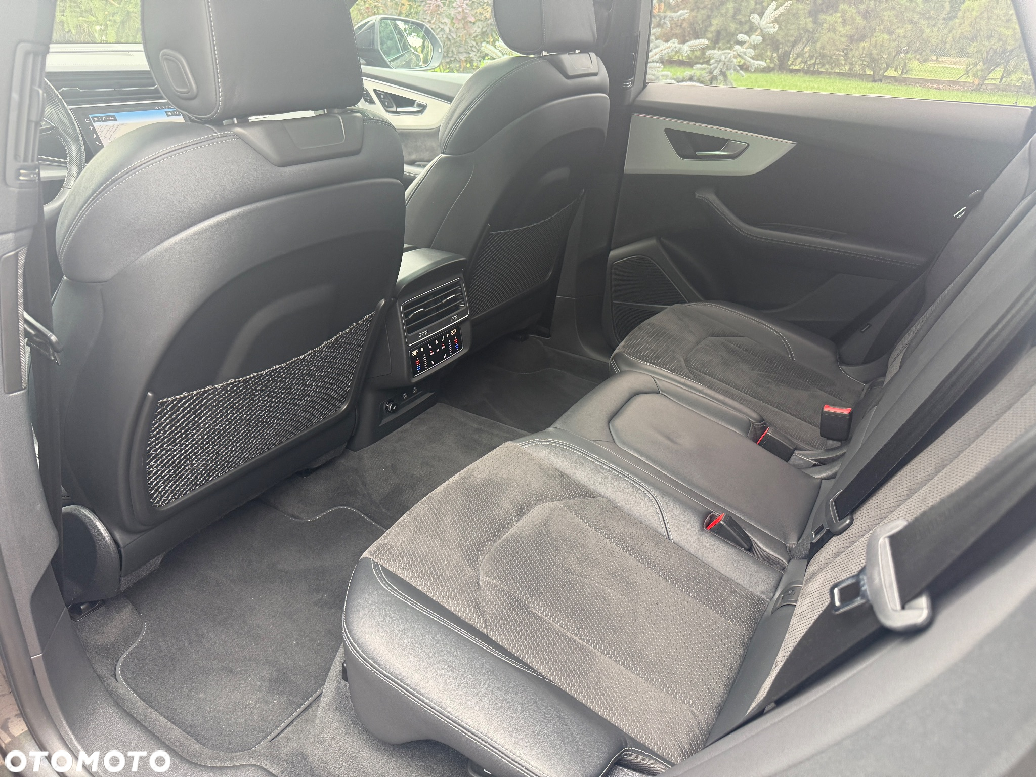 Audi Q8 - 25